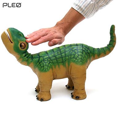 Pleo - dinozaur robotic autonom